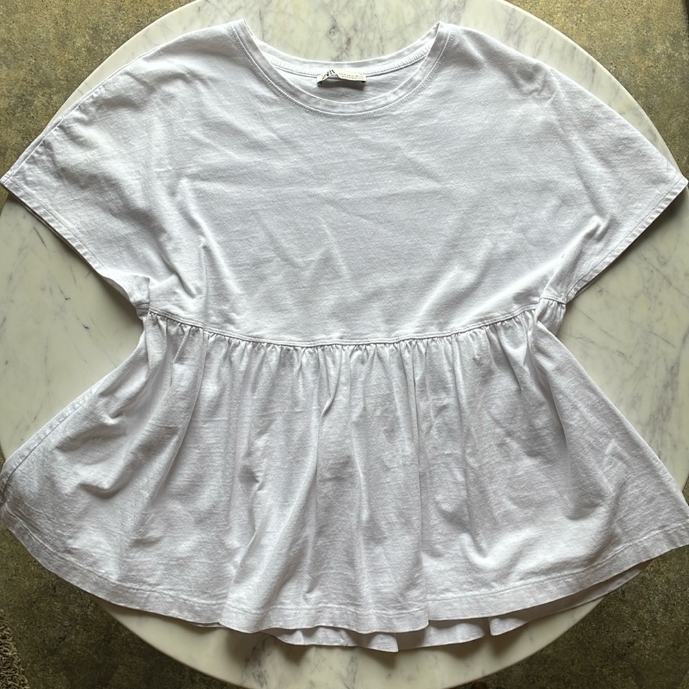 Zara Women’s White Peplum Top Size Medium